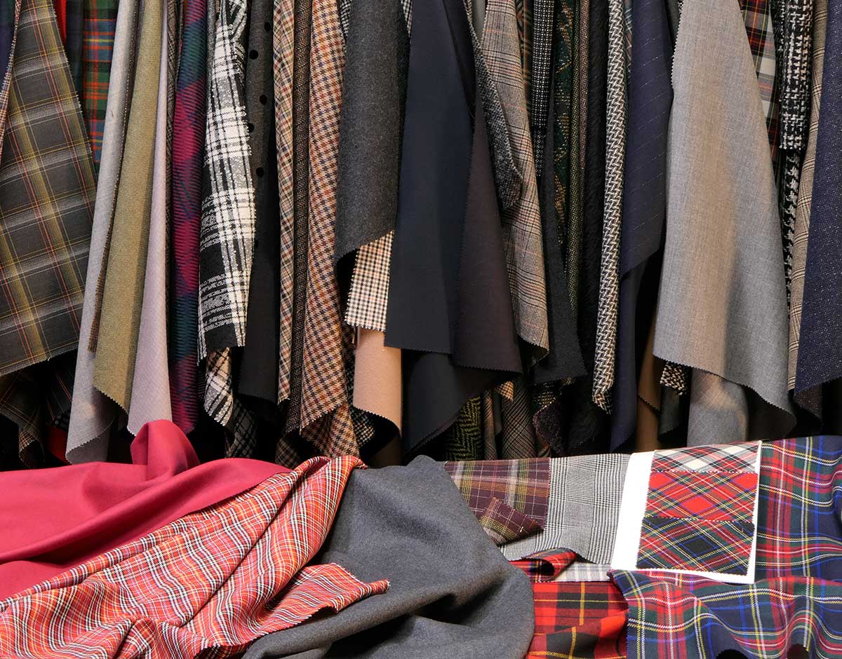Collezione Autunno Inverno Tessuto lana tartan e lurex per abbigliamento Prato